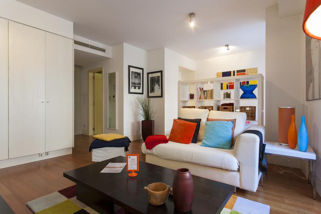 Appartement Joivy Inviting Near Street Lissabon